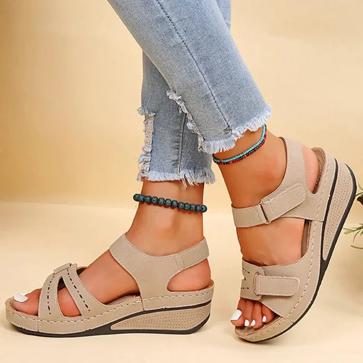 The Konf™ | Orthopedische sandalen van Alin