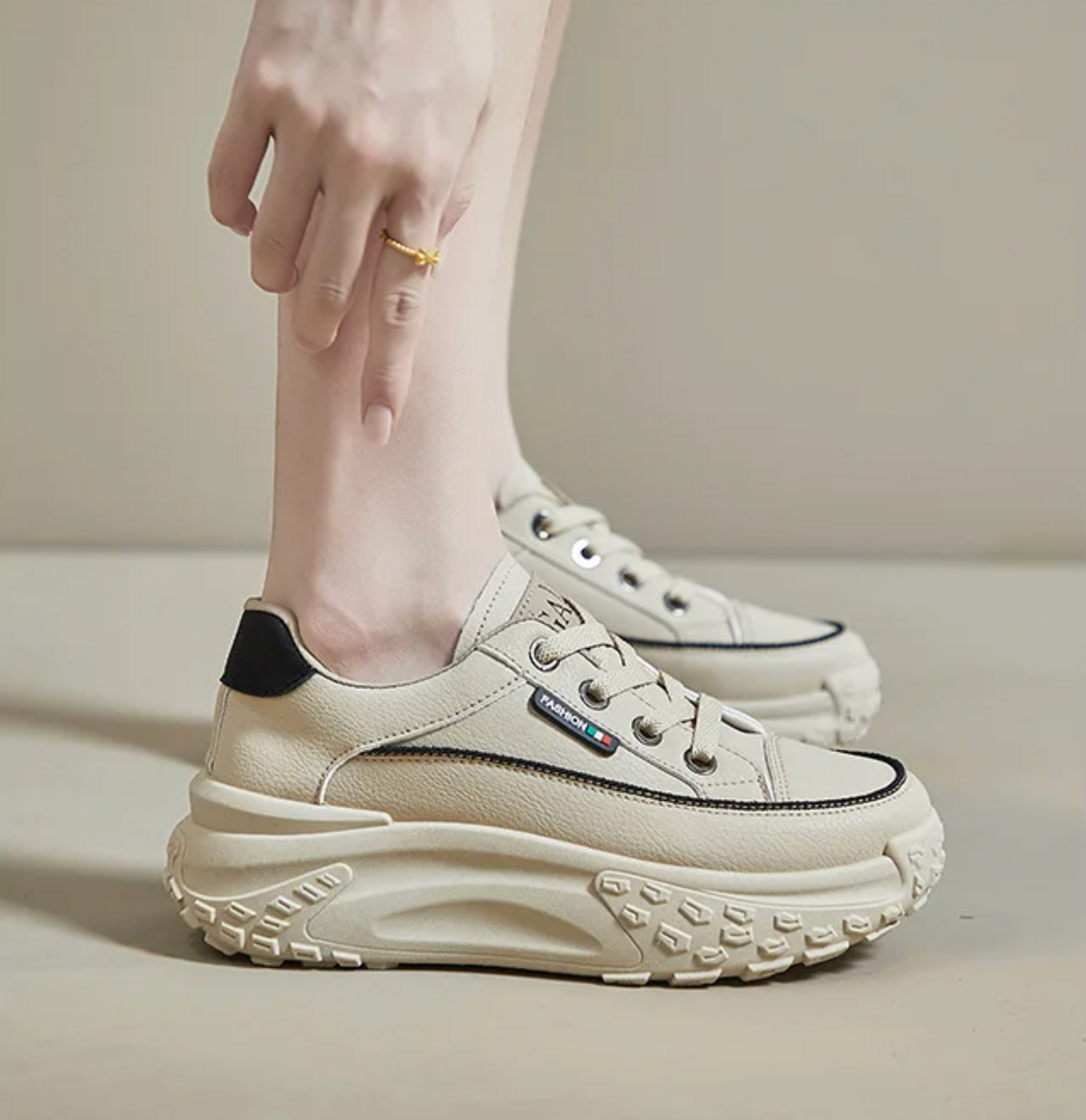 DE KONF™ | Konzi orthopedische sneakers