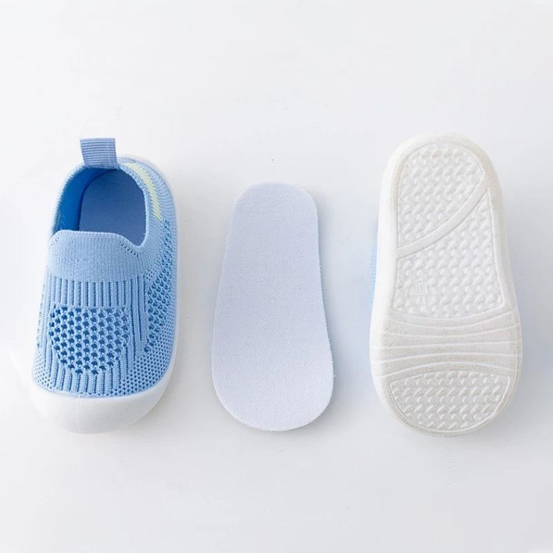 Konf | Chaussures enfants stylées et résistantes