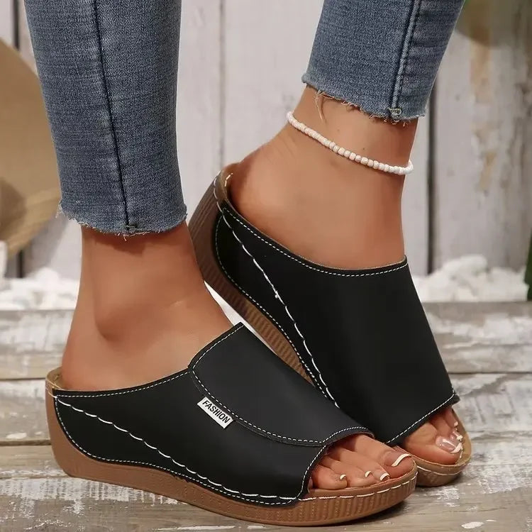Kendala™ • Elegant Orthopedic Sandals