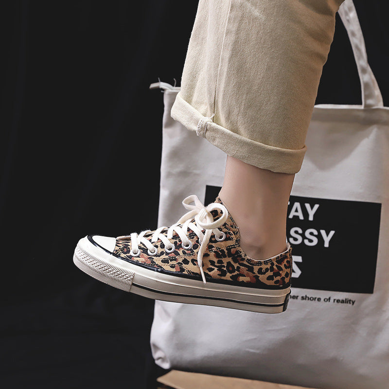 Baskets Femme The Star Konf