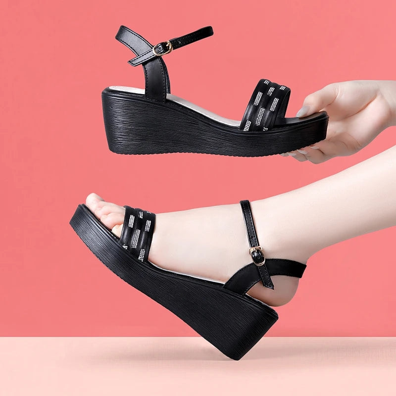 Sandale Femme De Cuir Rebia Konf