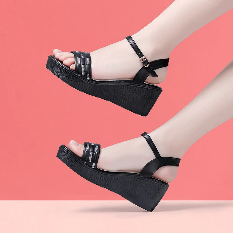 Sandale Femme De Cuir Rebia Konf