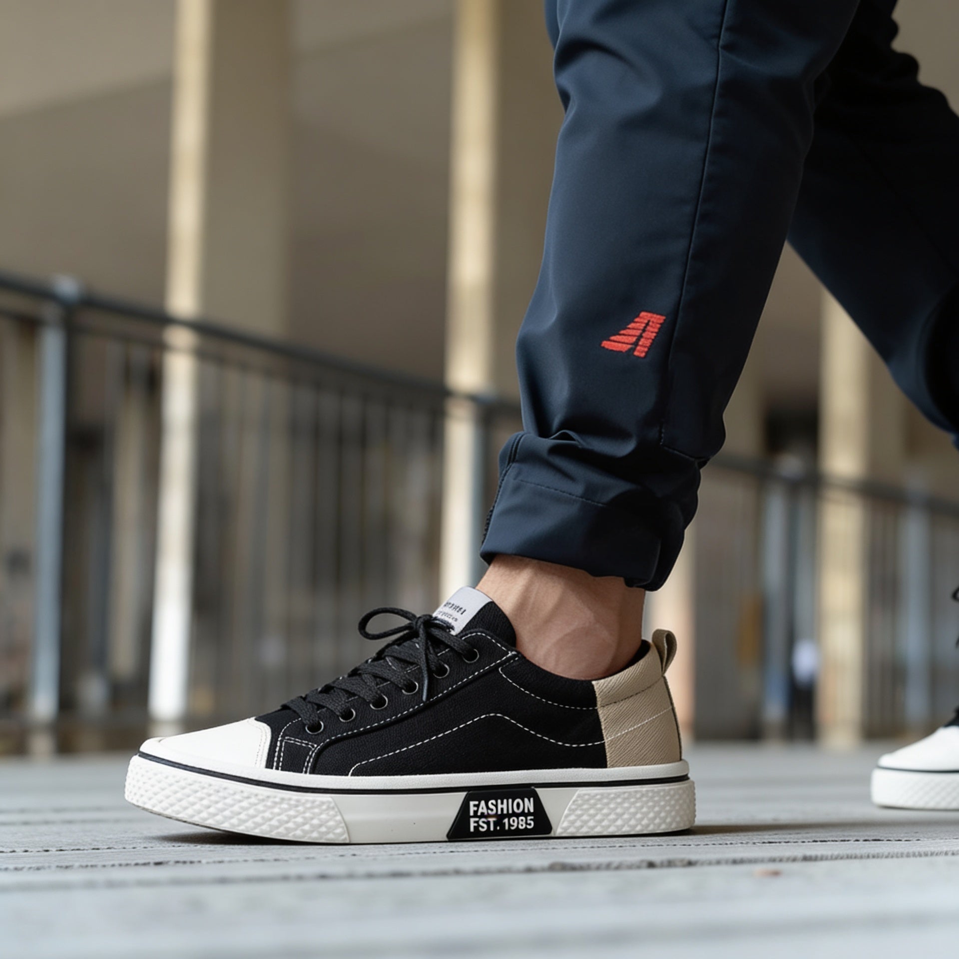 Retroglide • Sneakers en toile avec semelle à motif graphique