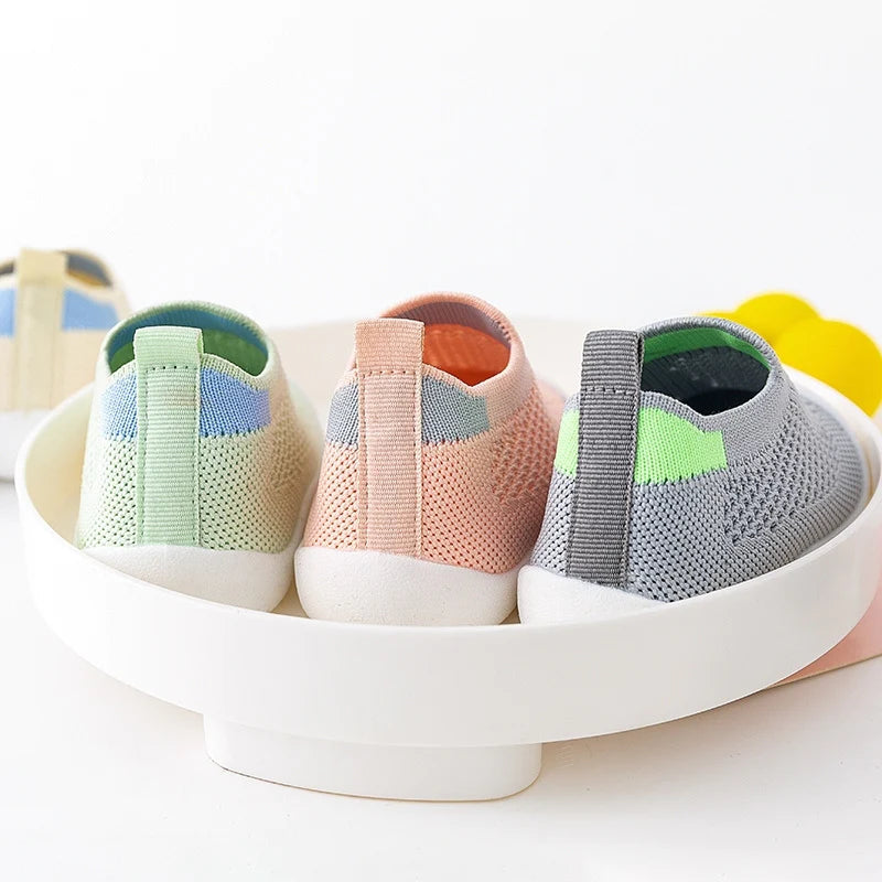 The Konf™ | Chaussures enfants stylées et résistantes