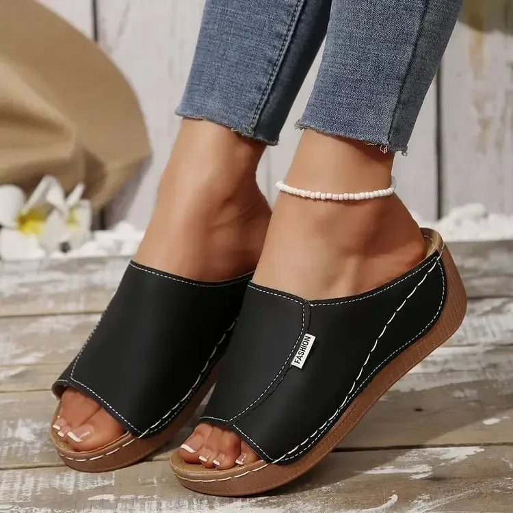 Kendala™ • Elegant Orthopedic Sandals
